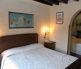 Gasthuis Royal House 4*