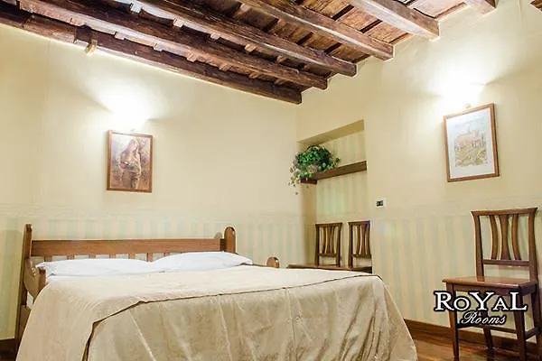 Gasthuis Royal House 4*